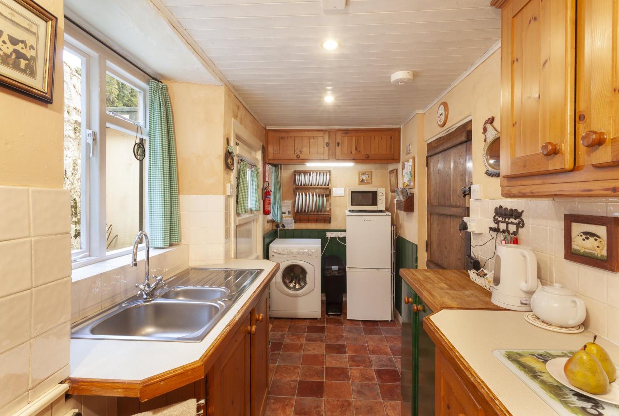 Ruffles Cottage ダンスター エクステリア 写真